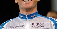 1315_lance_armstrong_frikoebt_af_hold