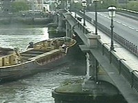 barge.jpg