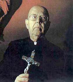 bv055_Fr.Amorth.jpg
