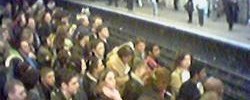 2732_crowdedstation 2732_crowdedstation