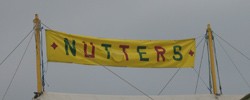 2805_nutters