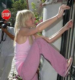 paris_hilton_05.jpg