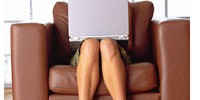 2964_barefoot-girl-laptop-200x200 2964_barefoot-girl-laptop-200x200