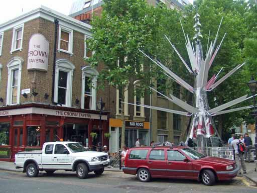 Clerkenwell Green sculpture.jpg