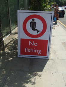 No fishing Graham Street.jpg