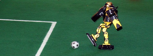 RobotFootball2.jpg
