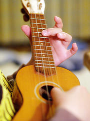 ukulele.jpg
