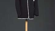 5563_TVWardrobeAuction