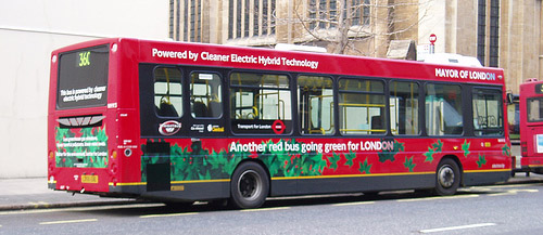 LondonGreenBus.jpg