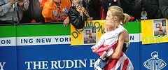 7774_Paula_and_Isla