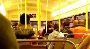 8579_0415bus