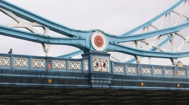 TowerBridgesupport.jpg