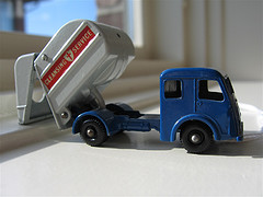 rubbishtruck.jpg