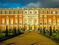 10981_1211_hamptoncourt