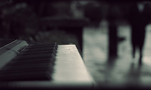 3005_piano.jpg