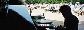 Jazz Plus lunchtime music concerts take place in Victoria Embankment Gardens