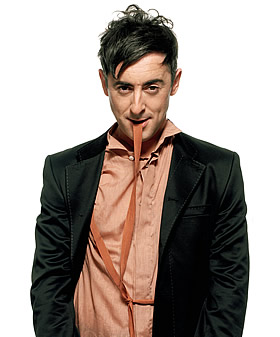0902_alan_cumming.jpg