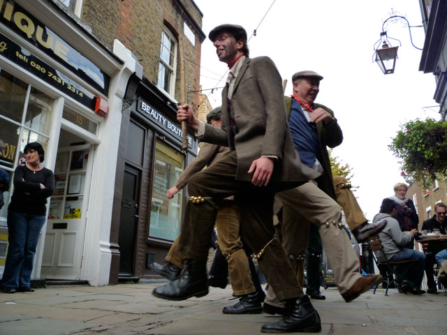 hampsteadmorrismen.jpg