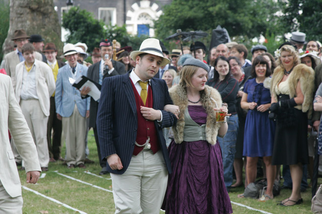 1307_olympiad_walk.jpg