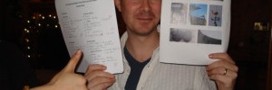 M@ shows off Team Londonist's completed answer sheet
