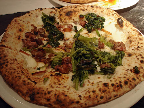 sausagepizza.jpg
