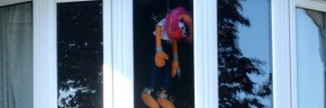 15792_hanginganimal