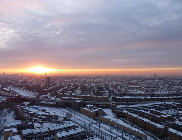 snowfromtrellick.jpg