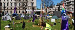 17467_democracyvillage_260510