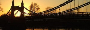 Image / M@