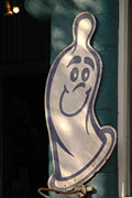 condom0810.jpg