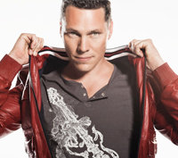 tiesto0410.jpg