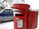 19068_postboxsnow