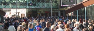 People streaming away from Westfield about 6pm, but not many of them with carrier bags.