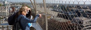tourists_071111