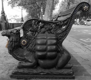 Camel Bench at Victoria Embankment, by curry15