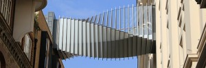 royal_opera_house_bridge
