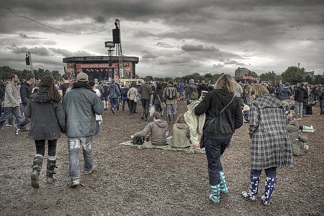 cloudy-hyde-park-concert