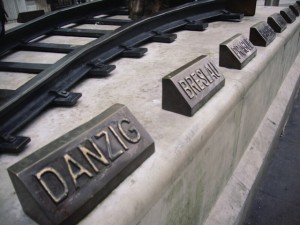 Kindertransport memorial, Liverpool Street