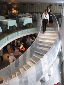An impressive marble staircase by sculptor Mark Humphrey leads to the first-floor restaurant
