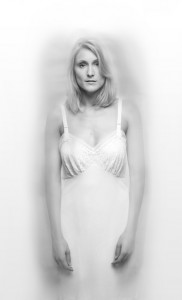 Kelly Hotten as The Duchess of Malfi.
