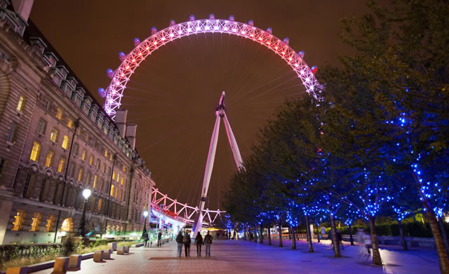 The London Eye lights up in red and white in a nod to Where's Wally