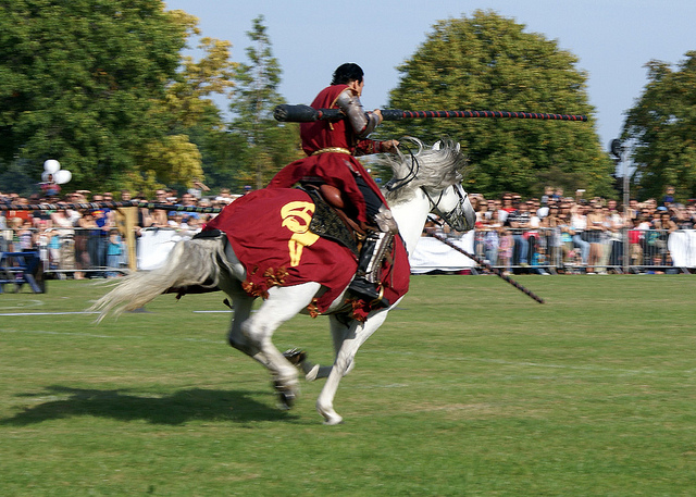 joust