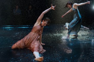 Sonya Cullingford & Simone Muller Lotz in FLOW. Photo by Hugo Glendinning