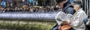 boat-race-spectators