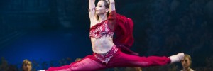 Roberta Marquez in the Royal Ballet's La Bayadere - image Tristram Kenton/ROH