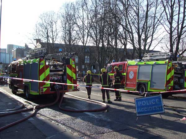 firemen100208.jpg