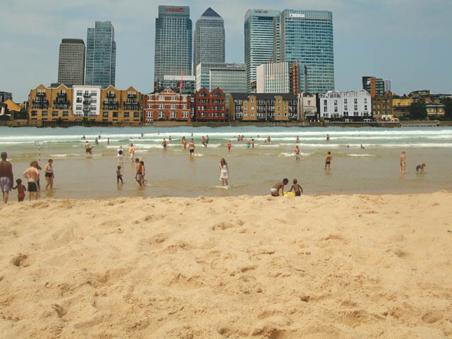https://d4k7s9ho8qact.cloudfront.net/wp-content/uploads/2009/08/GreenwichBeach2.jpg?9d7bd4